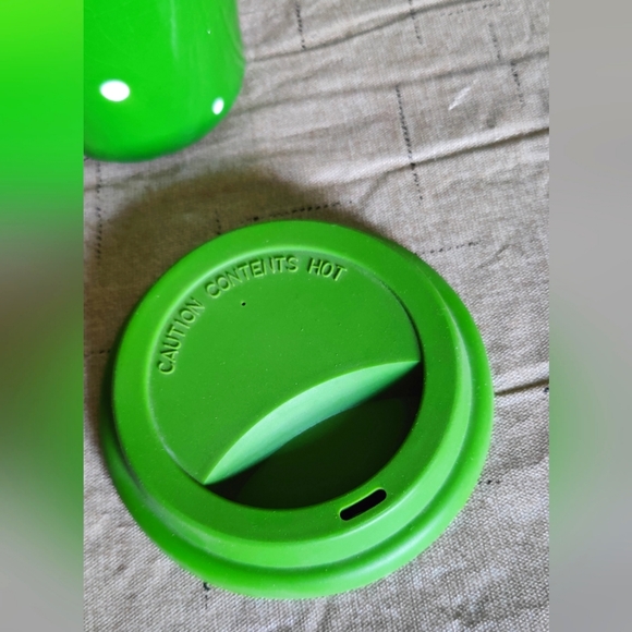 Temptations Polka Dot Ceramic Travel Mug w/ Silicone Sleeve & Lid - Green - Picture 2 of 5